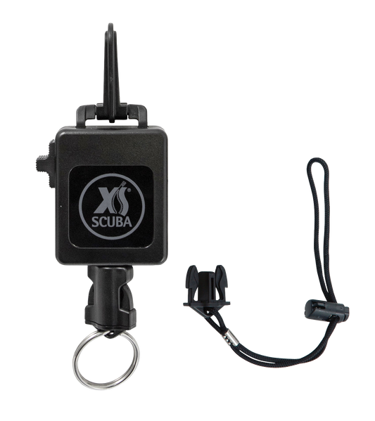XS Scuba Flashlight & Camera Retractor CL18 – Locking Scuba Accessory Retractor