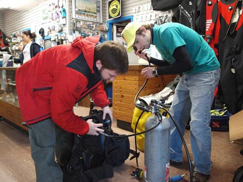 PADI Equipment Specialist Course | Scuba Gear Maintenance | Orange County Divers