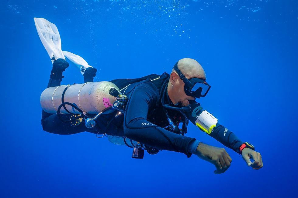 PADI Sidemount Diver Specialty Course | Orange County Divers