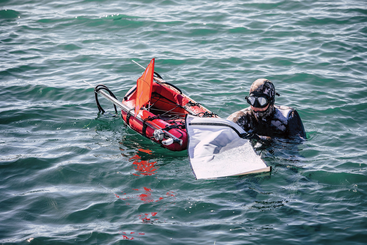 XS Scuba UFO Float Platform – Multi-Purpose Spearfishing, Hookah & Dive Utility Float